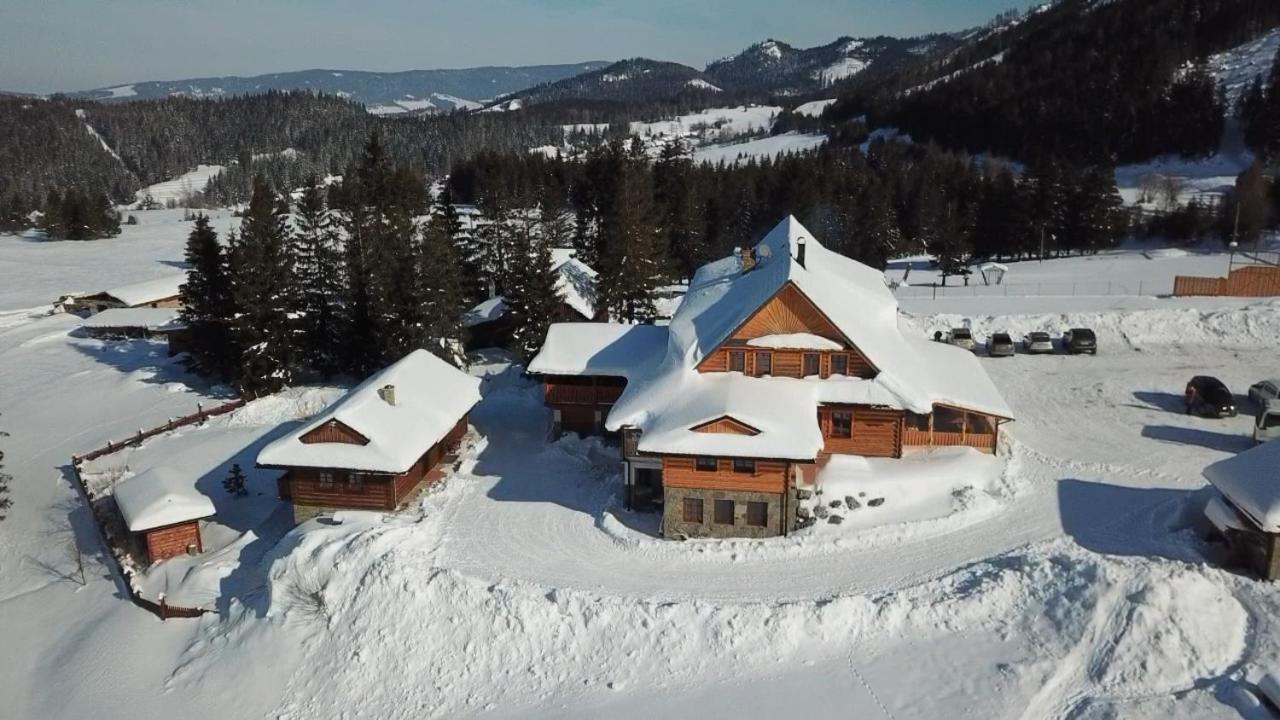 Hotel Koliba Holica Huty Exterior foto