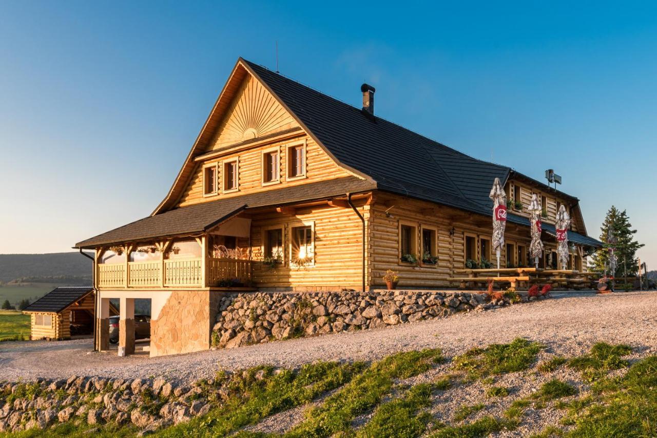 Hotel Koliba Holica Huty Exterior foto